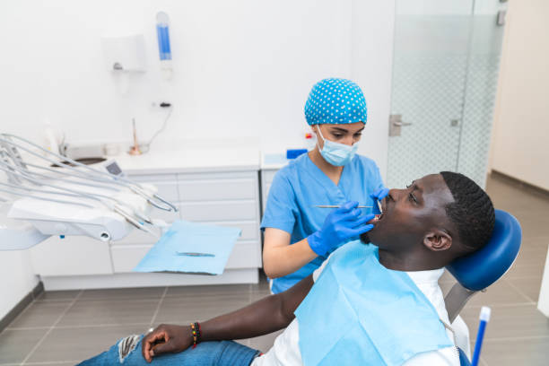 Best Emergency Tooth Extraction in Redland, TX